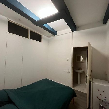 Iru, Not For Parties, Not A Hotel, Room With No Kitchen Άμστερνταμ Εξωτερικό φωτογραφία